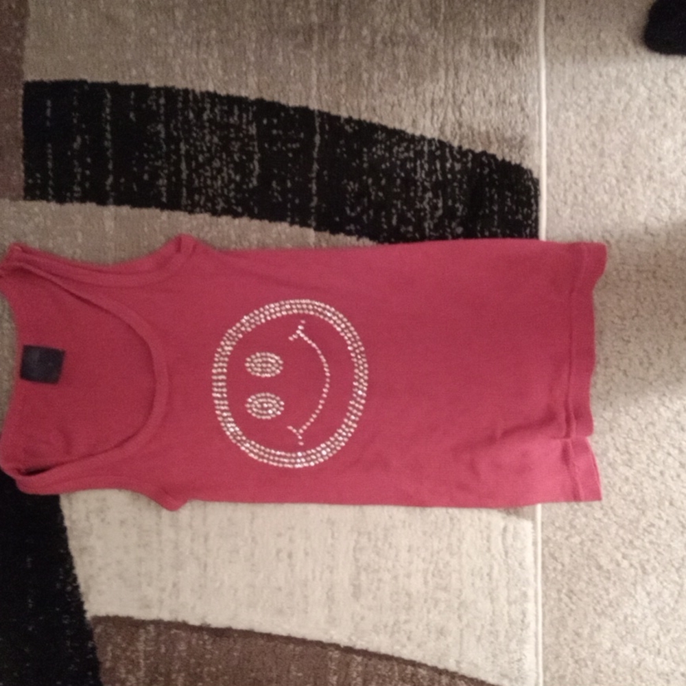 Just love red t-shirt tank top smile face with all diamond studs size small